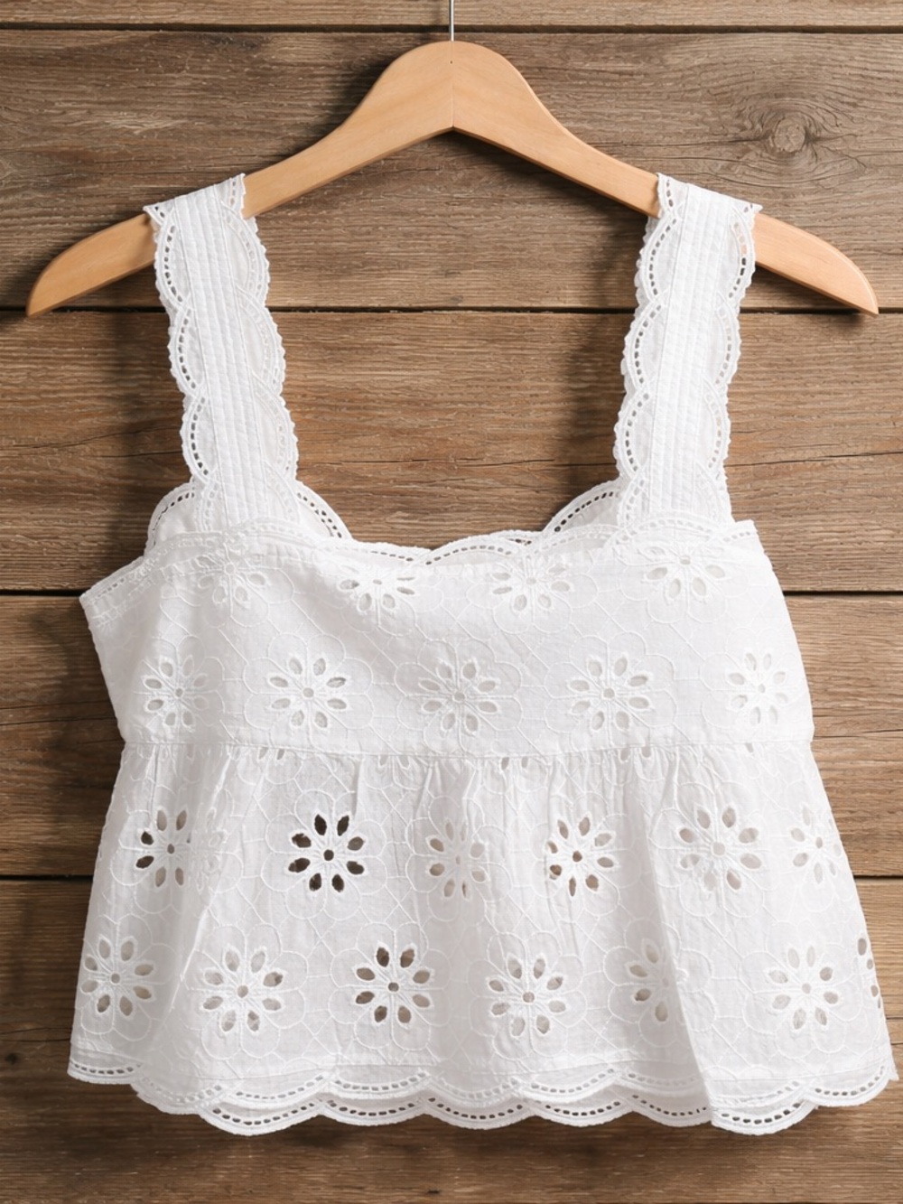The Kooples White Eyelet Summer scalloped strap tank women’s size 6 nwt $170 - Picture 3 of 5